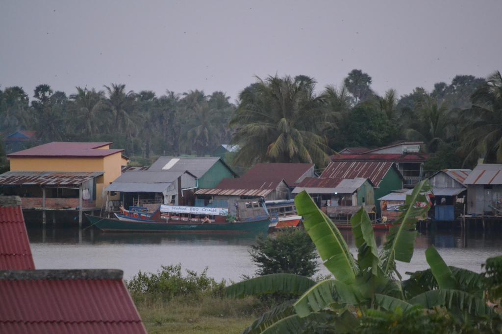 Kampot Manor Ξενοδοχείο Εξωτερικό φωτογραφία